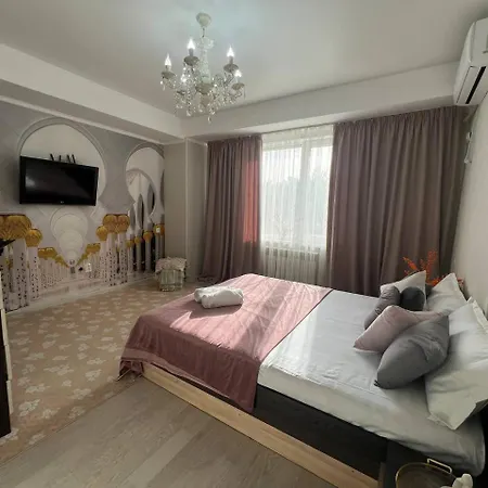 Семейные Апартаменты С Двумя Спальнями В Центре Города На Кунаева Shymkent Exterior photo