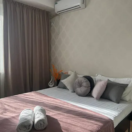 Семейные Апартаменты С Двумя Спальнями В Центре Города На Кунаева Shymkent Exterior photo