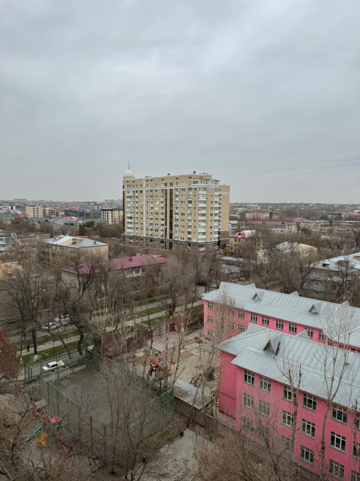 Apartment 83 в центре города