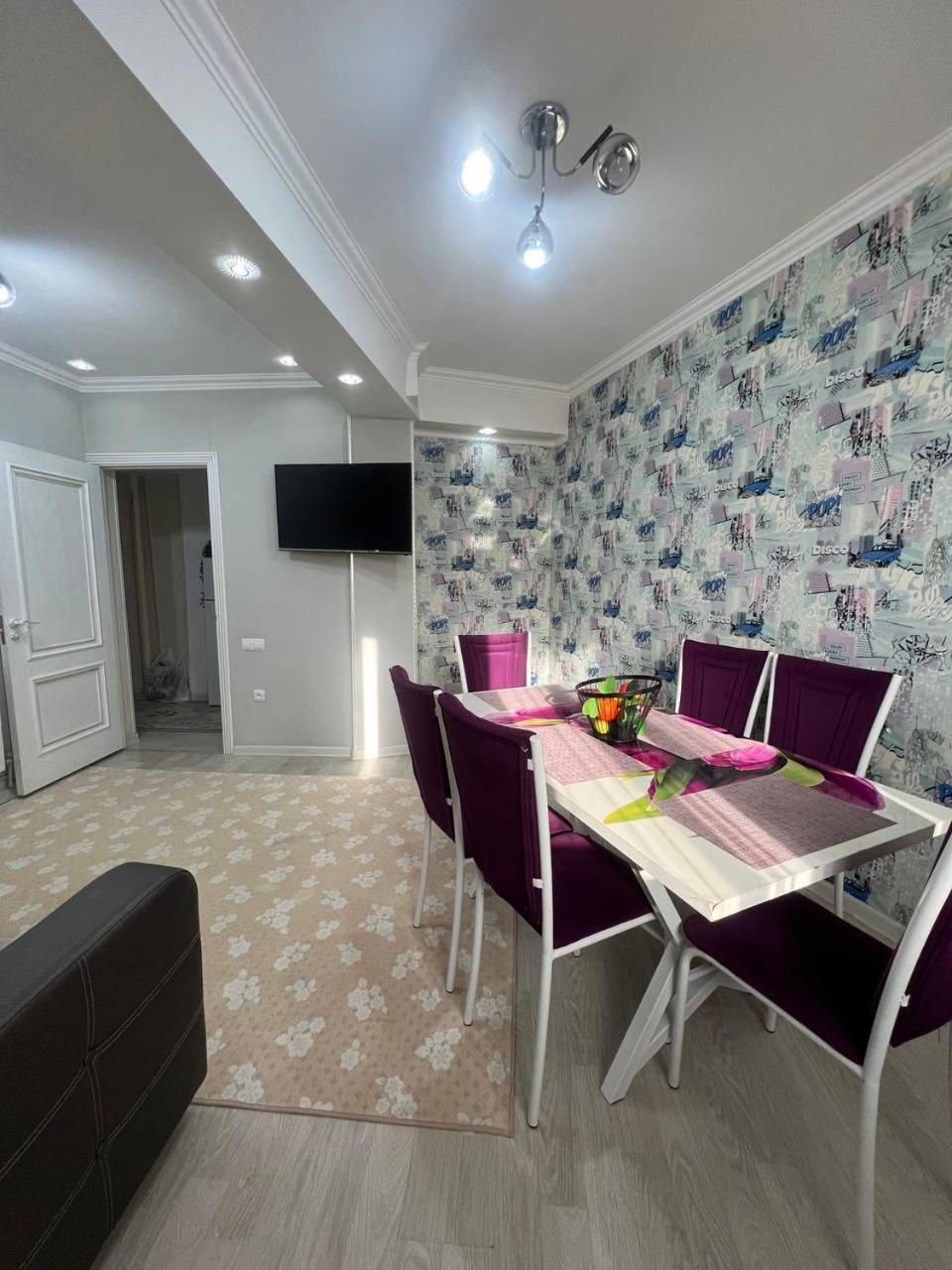 семейные с двумя спальнями в центре города на кунаева Apartment *