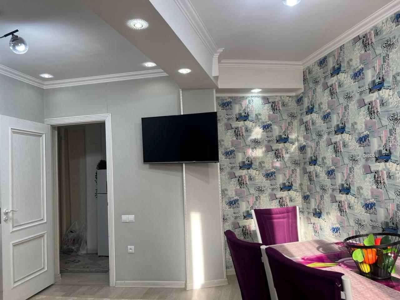 Apartment семейные с двумя спальнями в центре города на кунаева *
