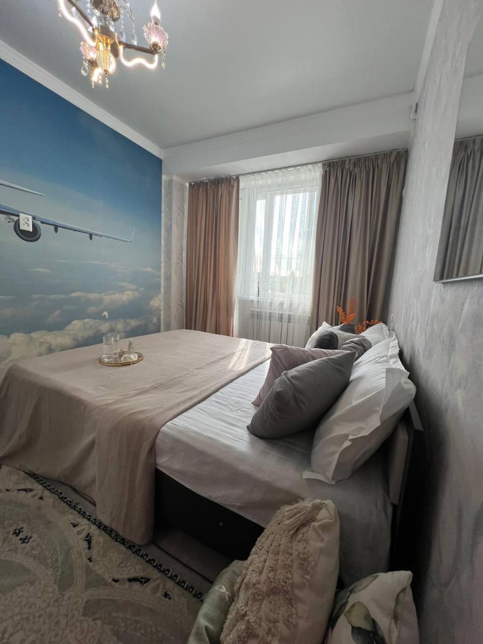 Apartment семейные с двумя спальнями в центре города на кунаева *